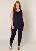 Base-Level Curvy Top 7000006 2010